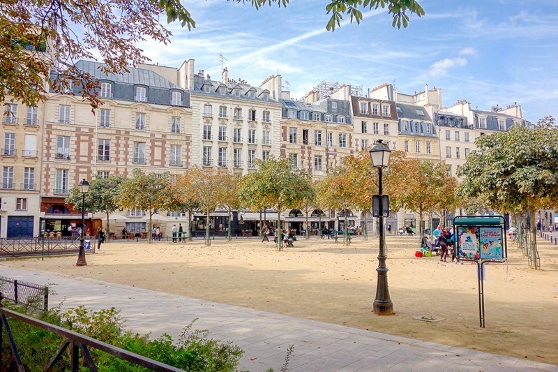 Places Place Dauphine