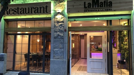 La Mafia se sienta a la mesa Girona