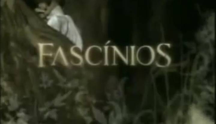 Series Fascínios