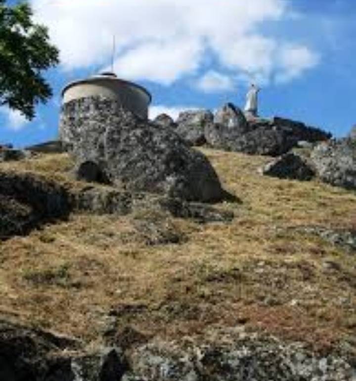 Lugares Castle of Aguiar da Beira