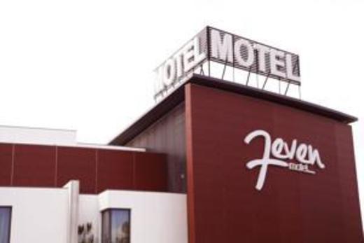 Motel Seven