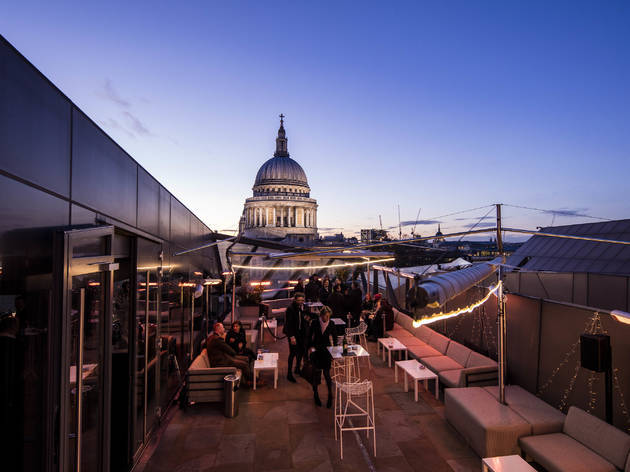 Places Madison's Terrace Bar AT St. Paul's