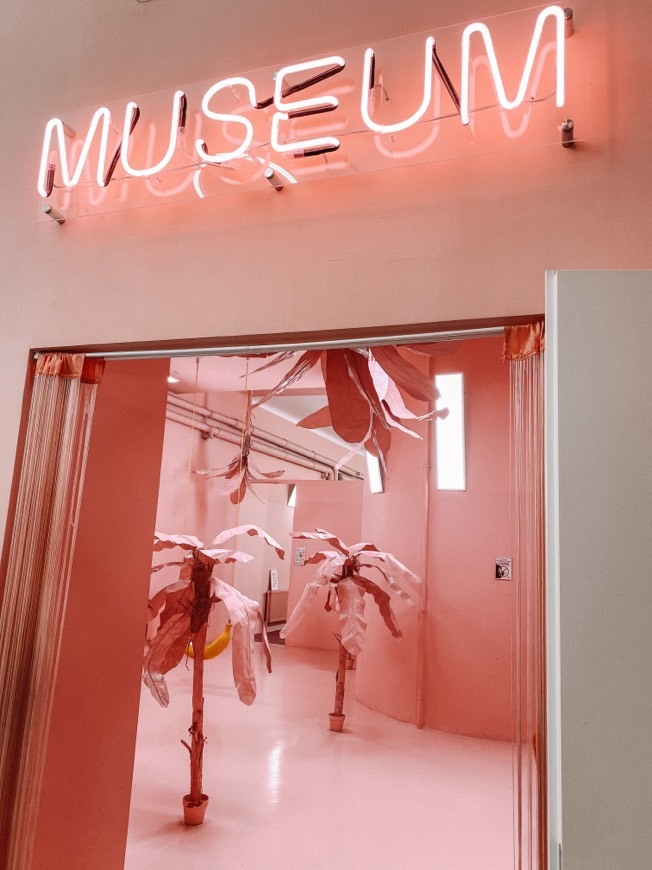 Place Museum of Sweets & Selfies