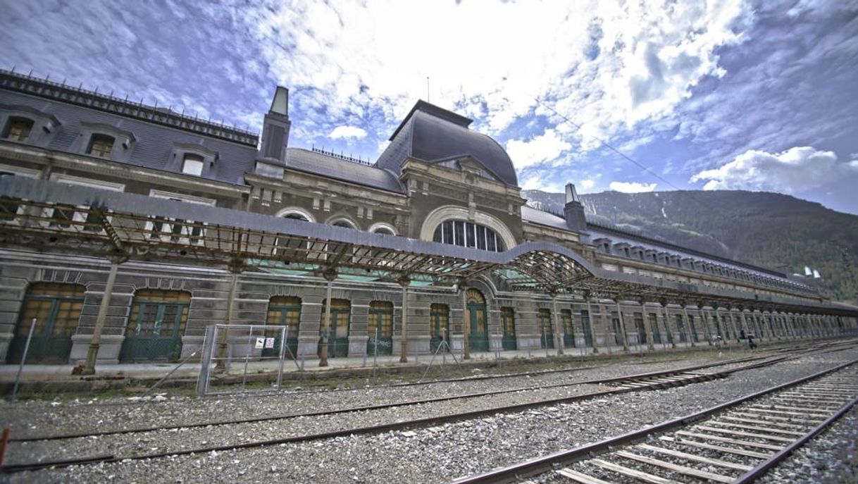 Lugar Canfranc-Estación