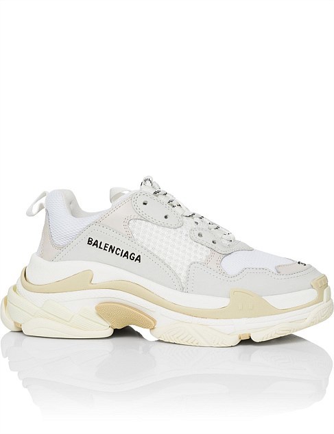 Moda Balenciaga Triple S sneakers