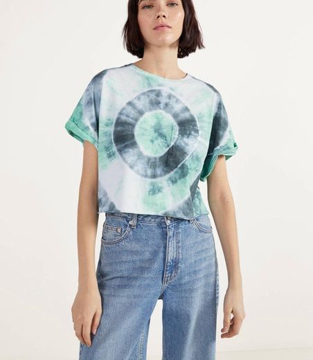 T-shirt tie dye