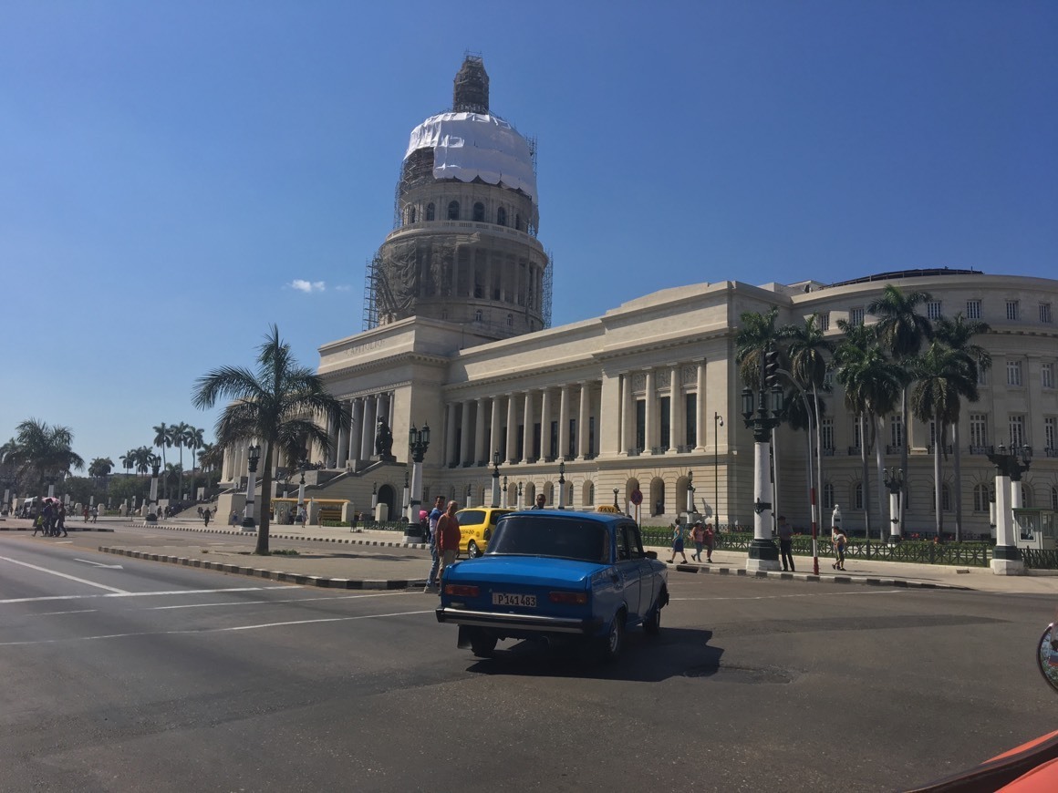 Place Capitolio Habana