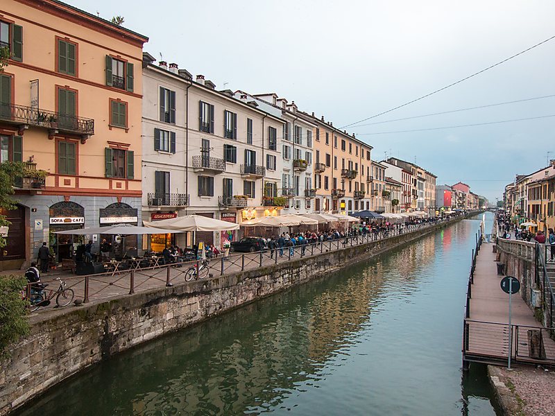 Place Naviglio Grande