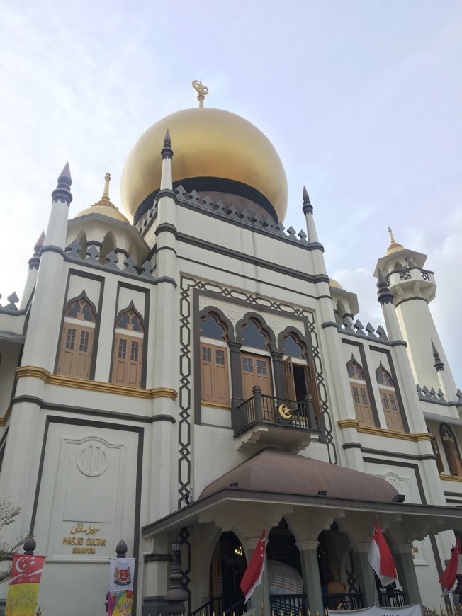 Place Masjid Sultan