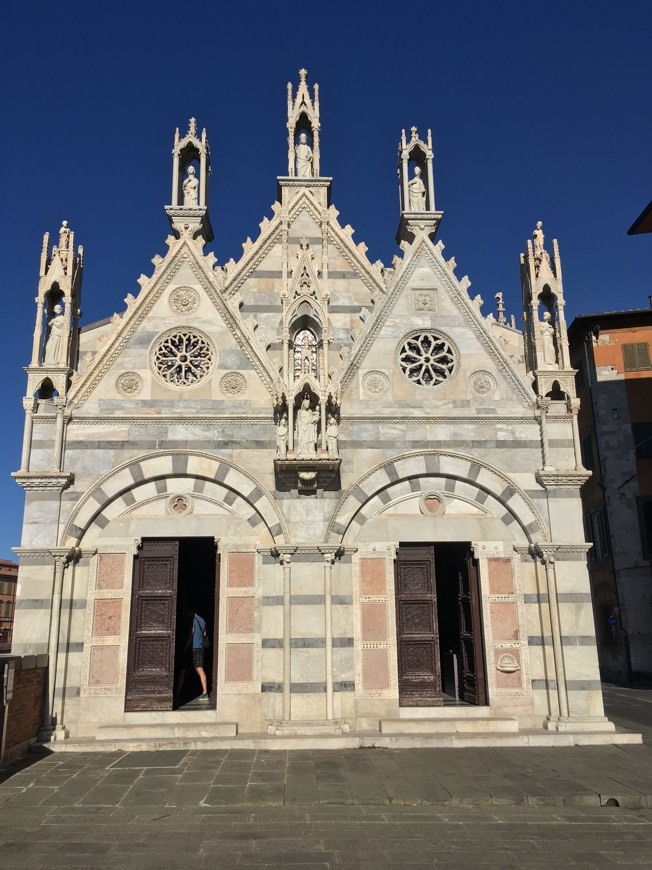 Lugares Santa Maria della Spina