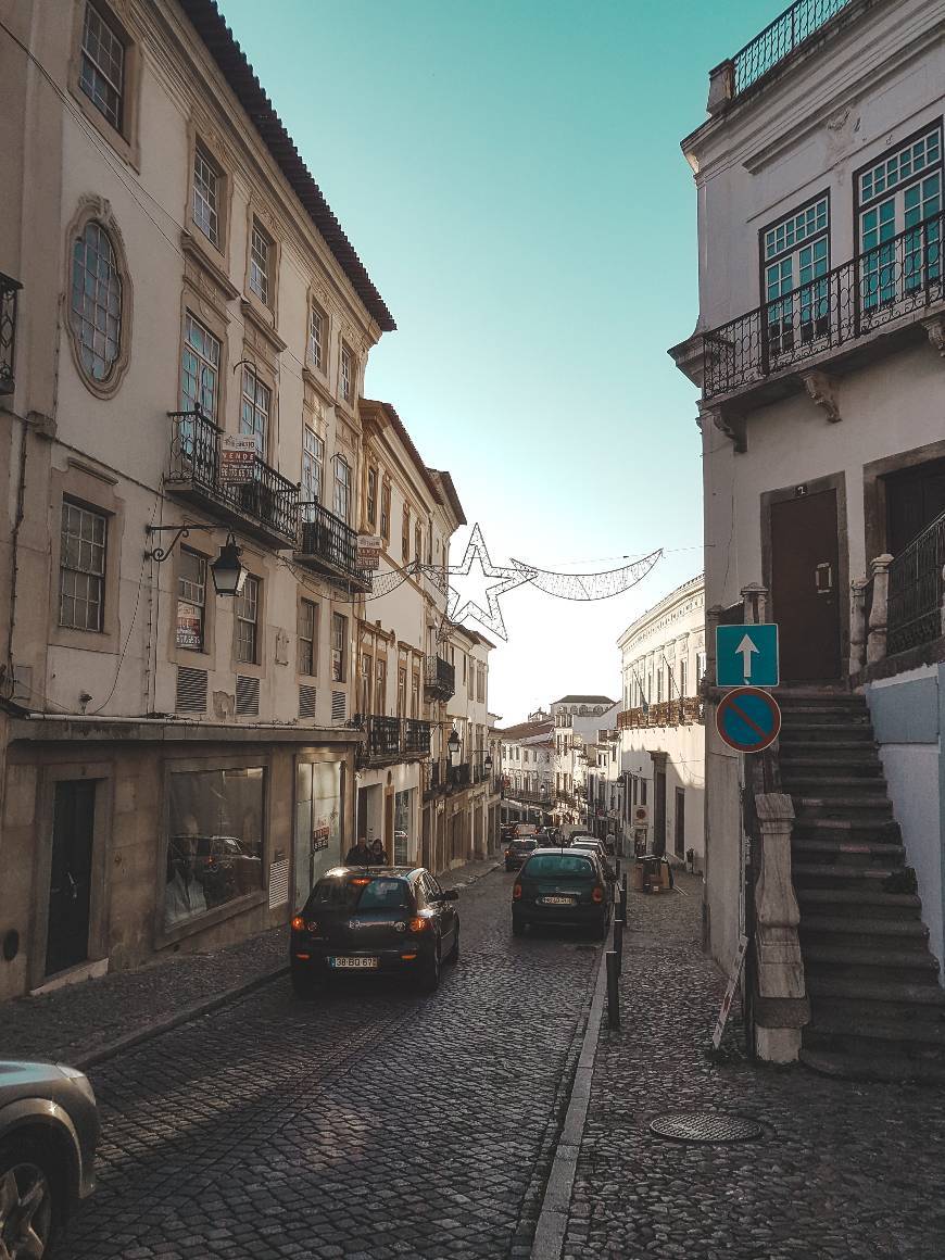 Lugares Rua Serpa Pinto, Évora