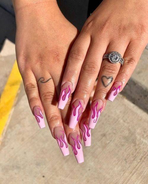 Fashion Pink nails 