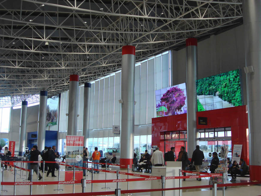 Lugares El Alto International Airport