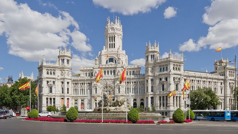 Place Plaza de Cibeles