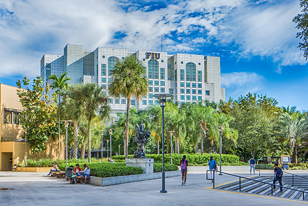 Lugar Florida International University