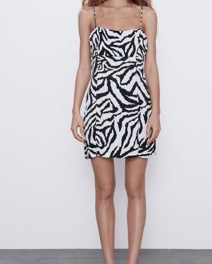 VESTIDO CAMISERO ESTAMPADO FLORAL - Crudo / Negro | ZARA España