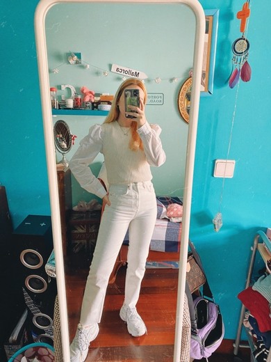 Outfit White