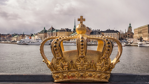 Gilded Crown on Skeppsholmsbron