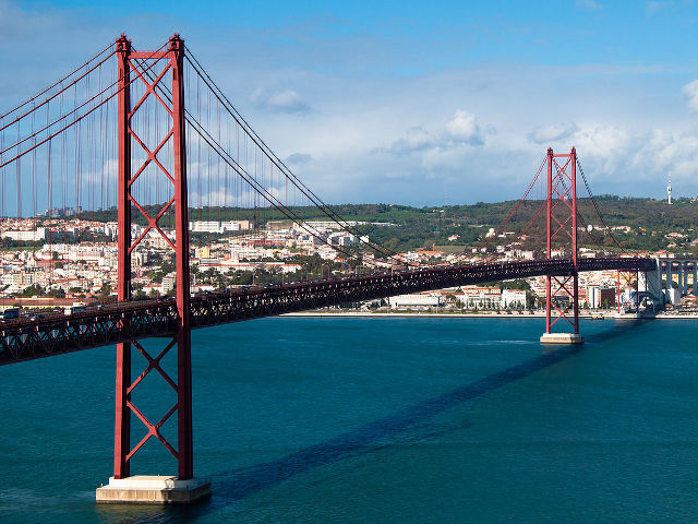 Lugar Puente 25 de Abril