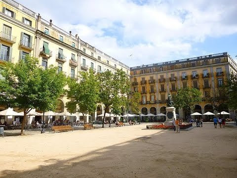 Lugar Plaça de la Independència