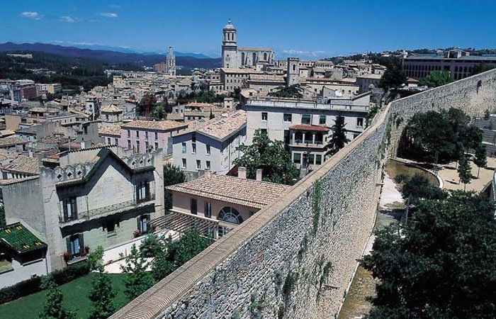 Lugar Murallas de Girona