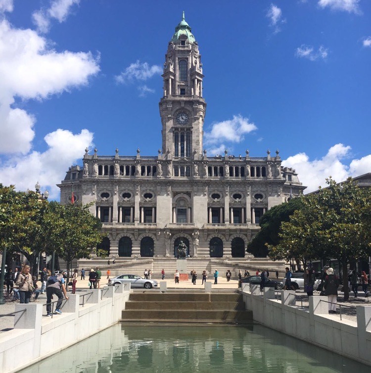 Place Avenida dos Aliados