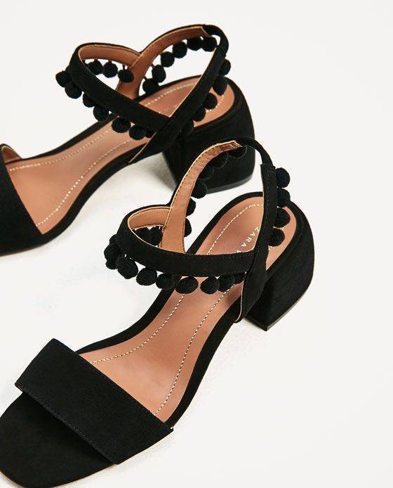 Producto Heels PomPom Black