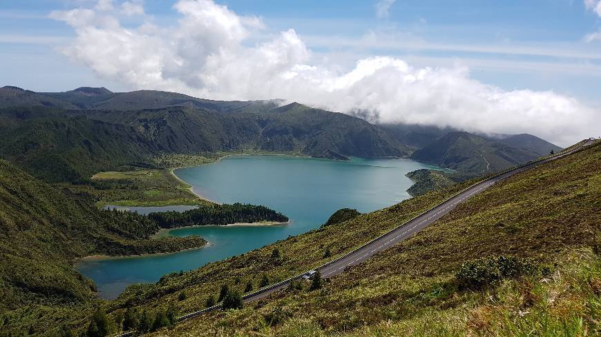 Lugar Miradouro alto da Lagoa do Fogo