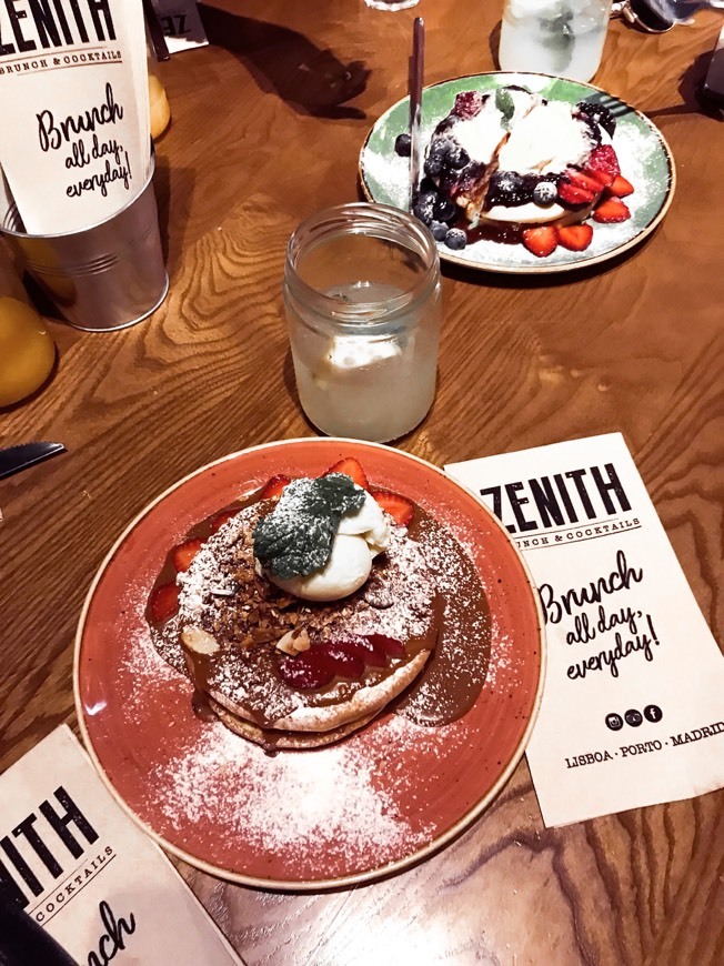 Restaurants Zenith Brunch & Cocktail