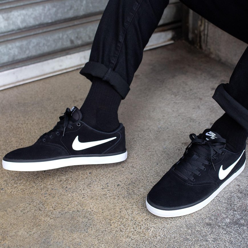 Social NIKE SB CHECK SOLARSOFT