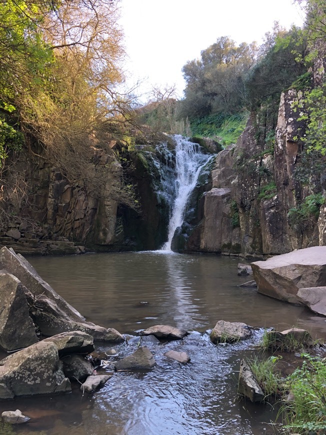 Lugares Cascata de Anços