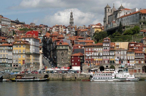 Place Ribeira do Porto 