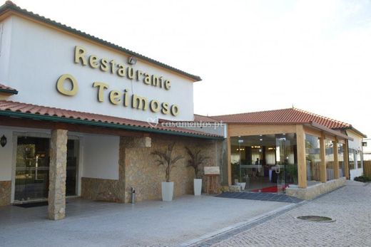 Quinta da Luz - Restaurante O Teimoso