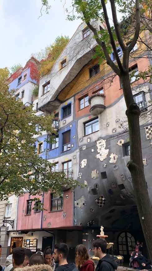 Place Hundertwasserhaus