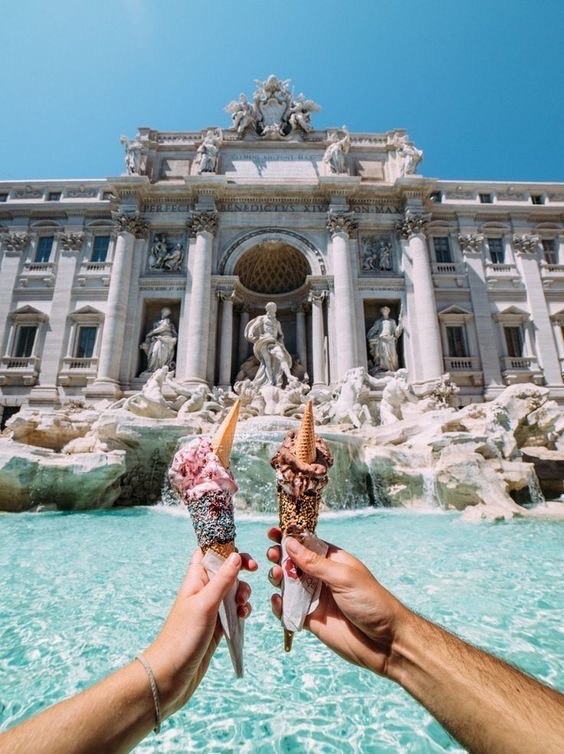 Place Fontana di Trevi