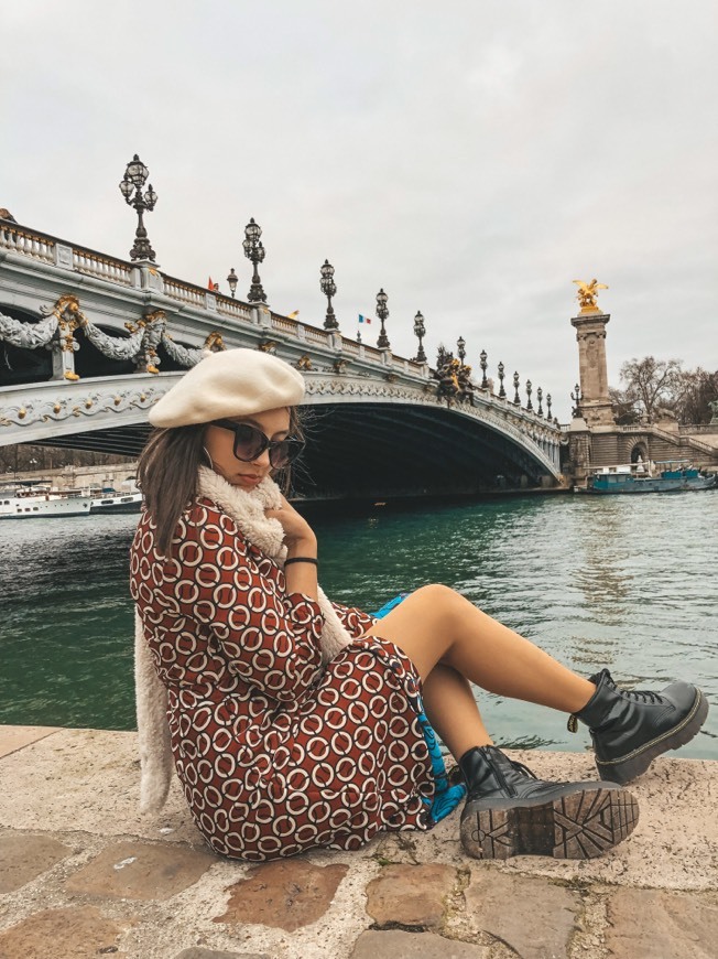 Place Pont Alexandre III