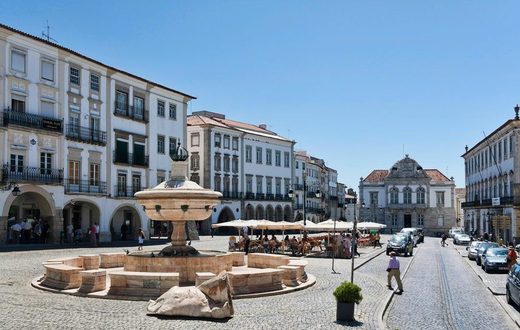 Praça do Giraldo