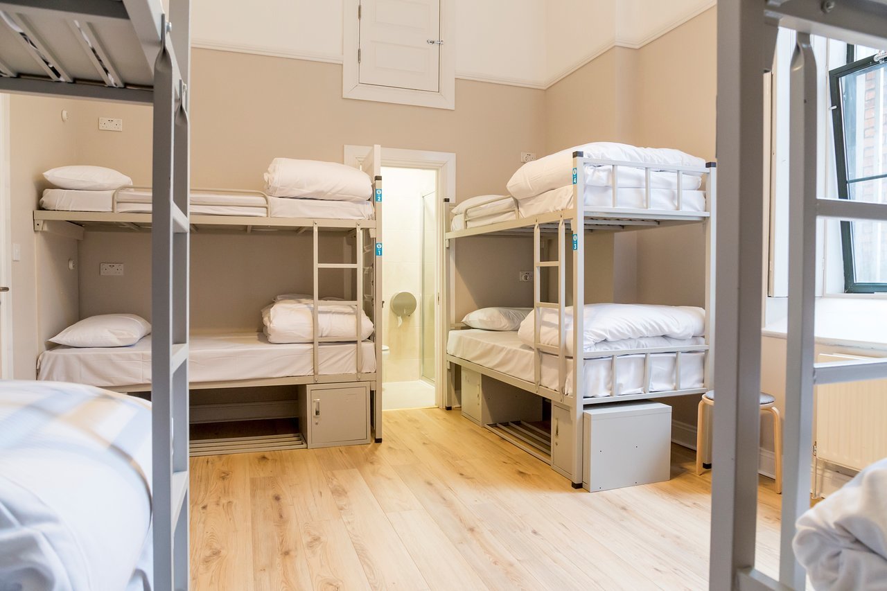 Lugar Gardiner House Hostel