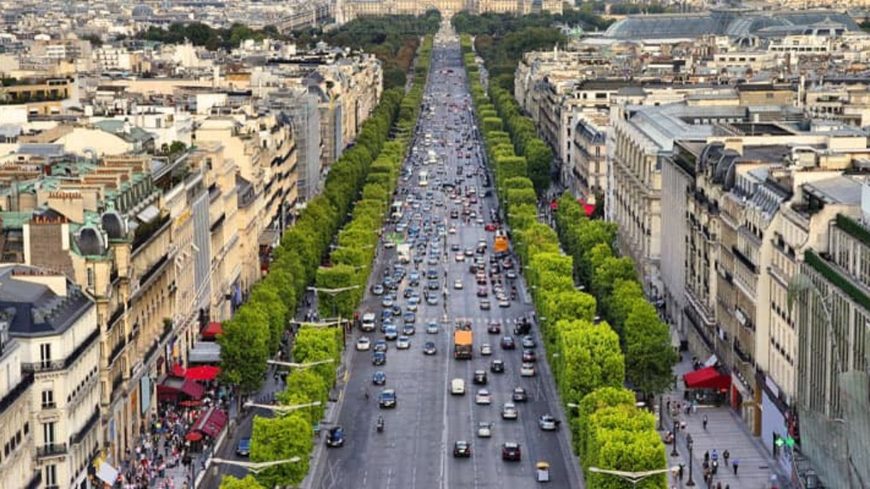 Place Avenue des Champs-Élysées