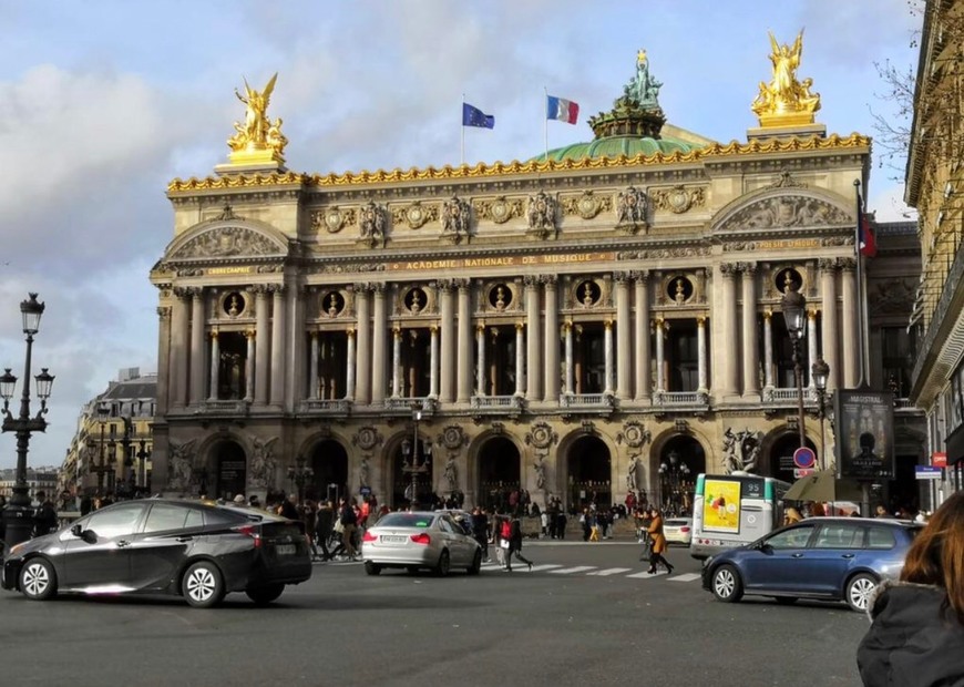 Place Ópera Garnier