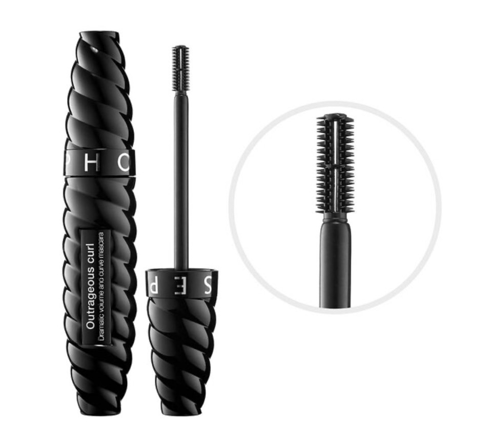 Fashion Outrageous Curl - Dramatic volume and curve mascara