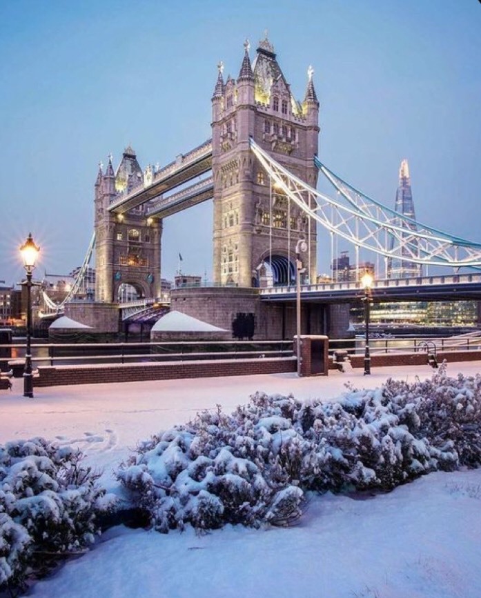 Place Tower Bridge