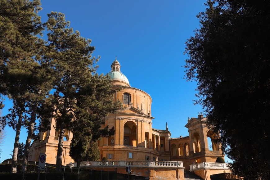 Places Santuário de Nossa Senhora de São Luca