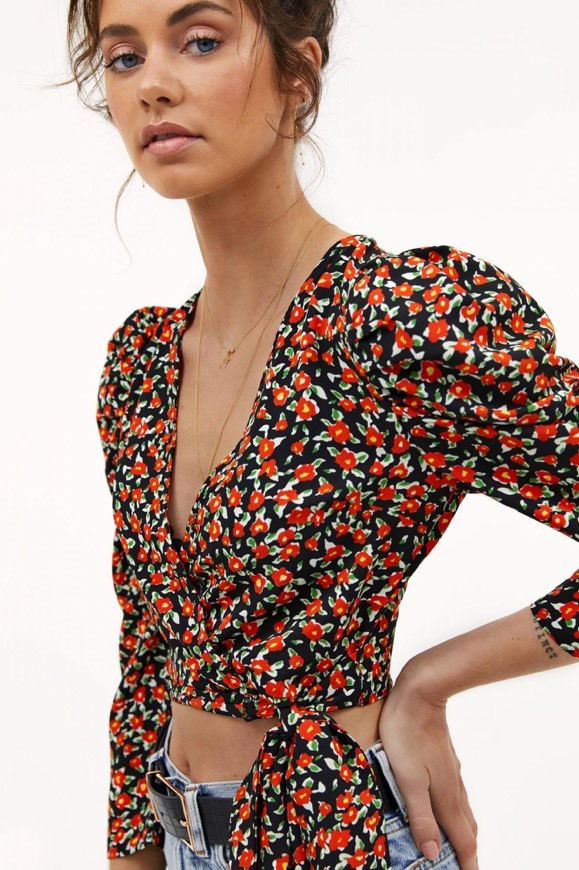 Social Loavies black floral top