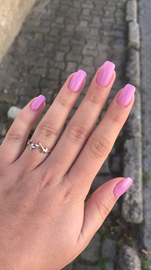 Moda Pink Nails