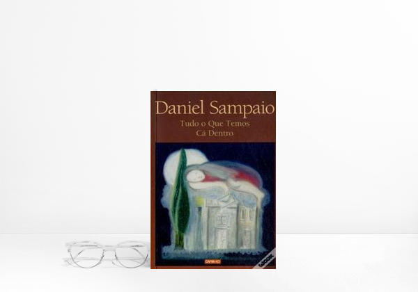 Book Tudo O Que Temos Cá Dentro