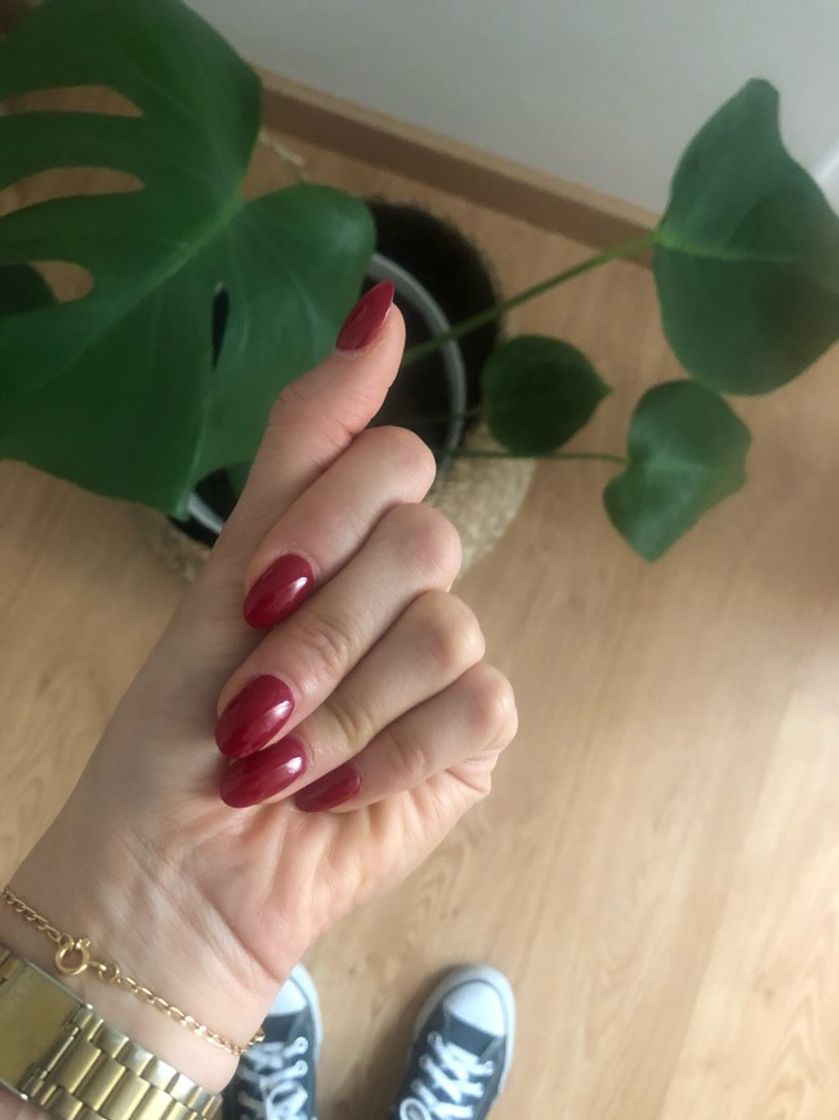 Fashion Red nails