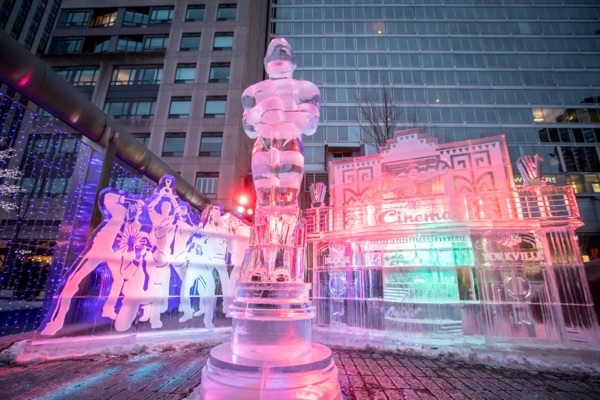 Place Bloor-Yorkville Ice Fest