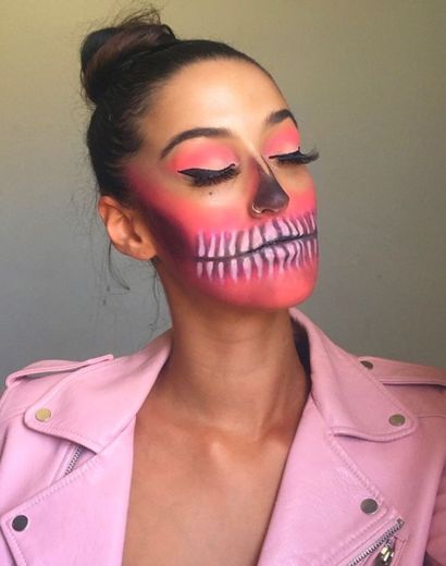 Pink Skull Makeup 