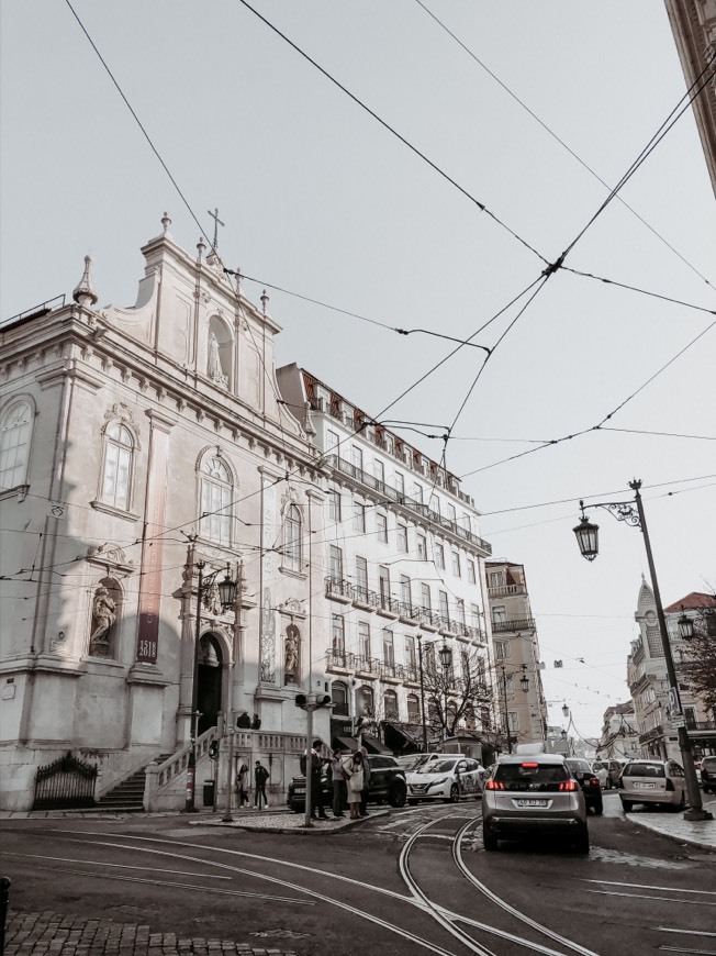 Place Largo de Camões